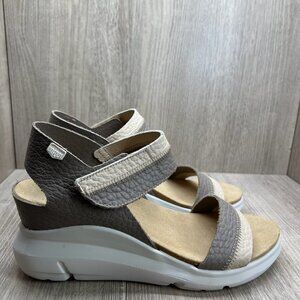 On Foot Charlotte Wedge Sandals Womens 40 Adjustable Ankle Straps Leather Taupe